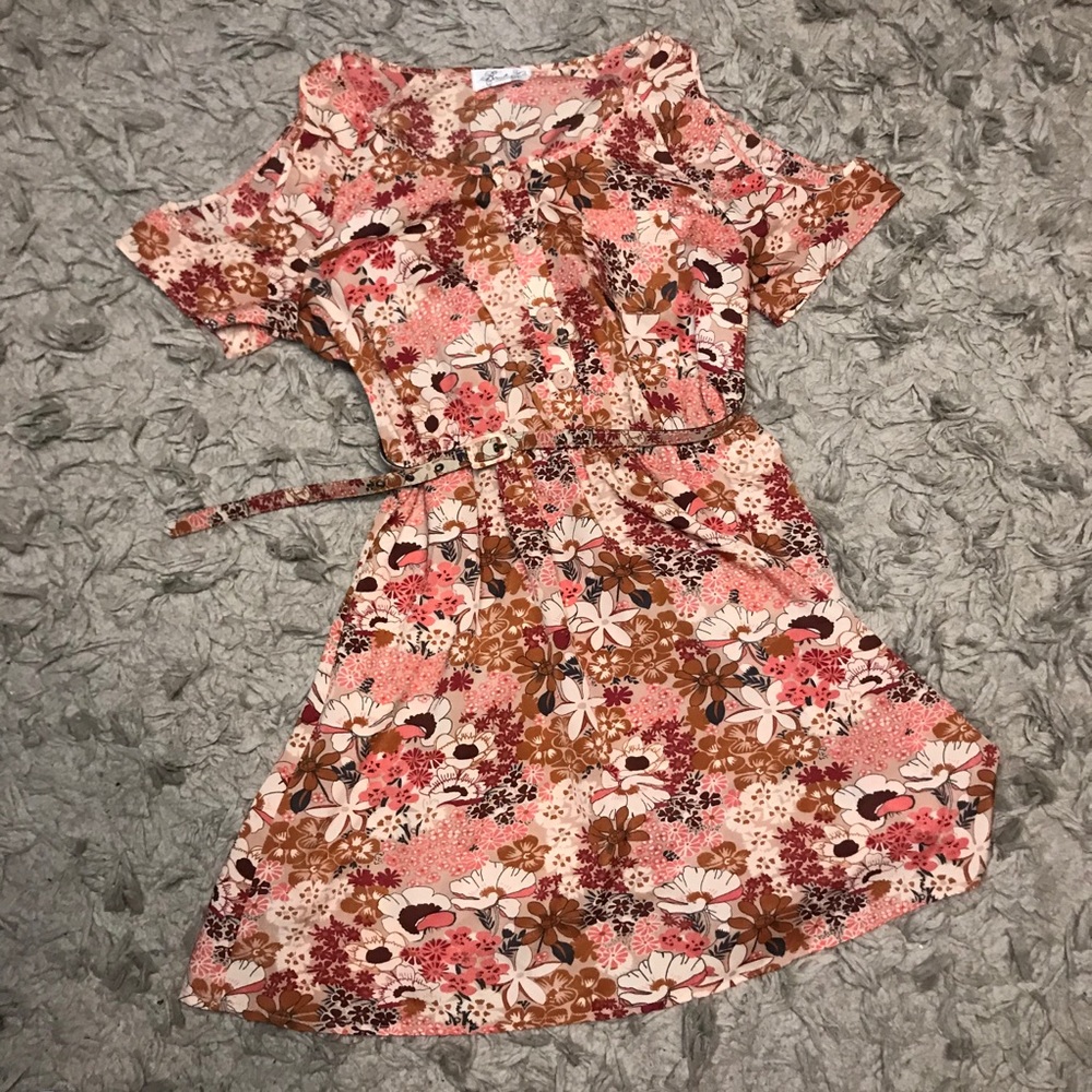 Forever 21 boutique dress
